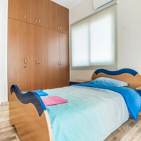 Appartement Orion 401 *